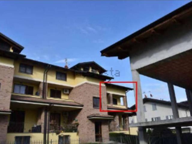 Garage in vendita di m² in Via Piave