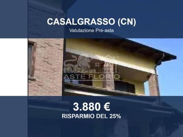 Garage in vendita di m² in Via Piave