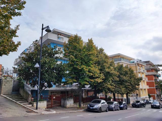 Garage in vendita di m² in Via Pian delle Mele