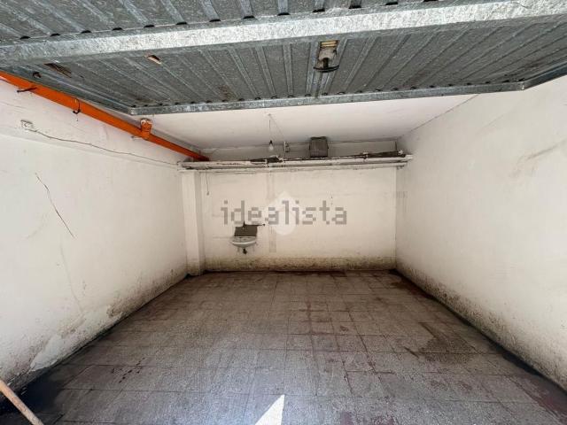 Garage in vendita di m² in Via Pierluigi da Palestrina, 39