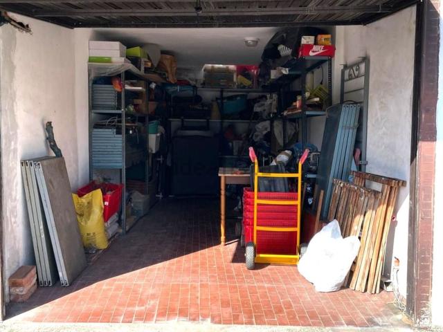 Garage in vendita di m² in Via Privata Ernesto Carli, 75