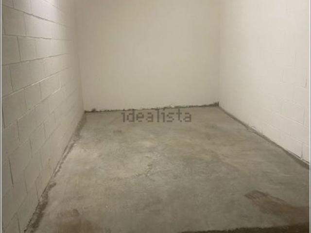 Garage in vendita di m² in Via Richard Wagner