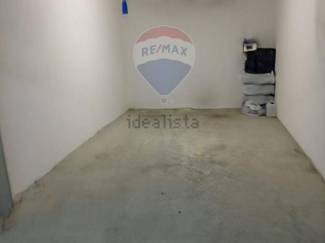 Garage in vendita di m² in Via Sant&apos Antonio dei Lazzari, 21