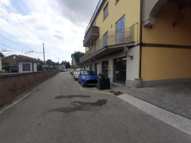Garage in vendita di m² in Via San Carlo