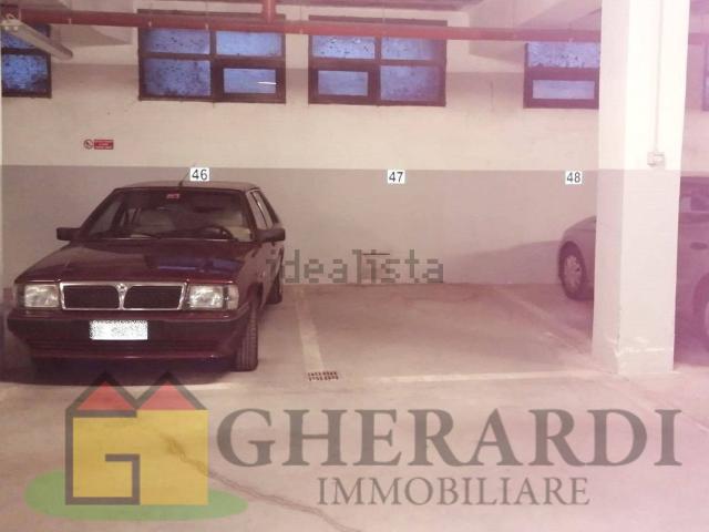 Garage in vendita di m² in Via San Giacomo