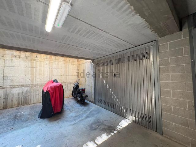 Garage in vendita di m² in Via San Martino
