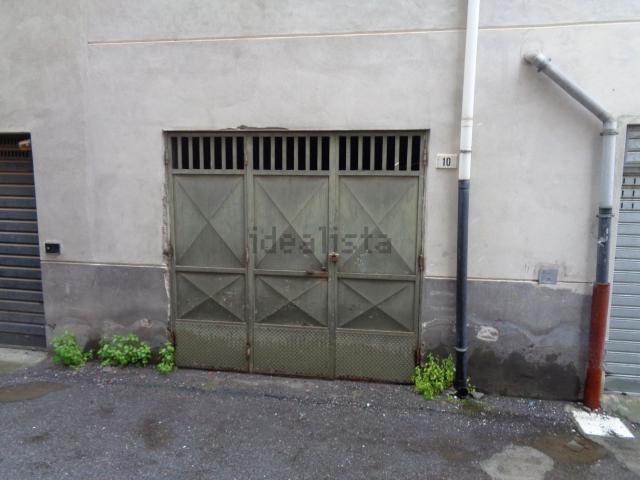 Garage in vendita di m² in Via Salvatore Quasimodo, 10
