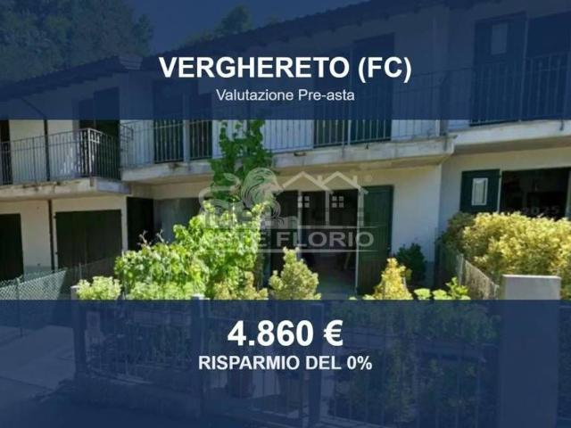 Garage in vendita di m² in Via Savio