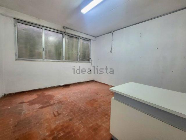 Garage in vendita di m² in Via Serafino Calindri
