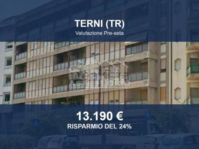 Garage in vendita di m² in Viale Carlo Guglielmi, 13