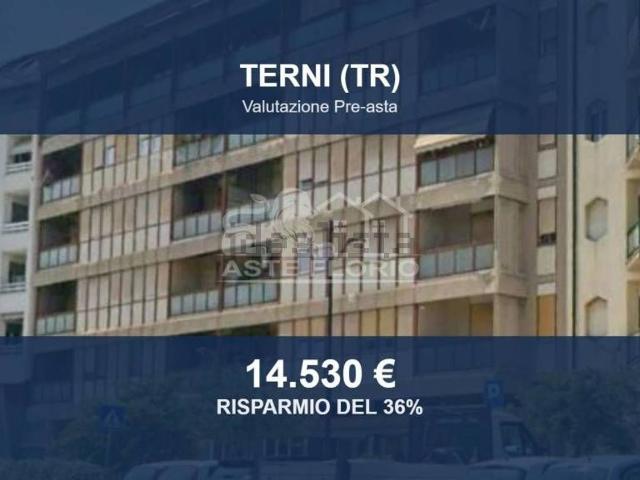 Garage in vendita di m² in Viale Carlo Guglielmi, 13