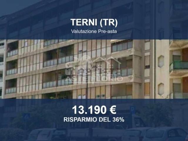 Garage in vendita di m² in Viale Carlo Guglielmi, 13