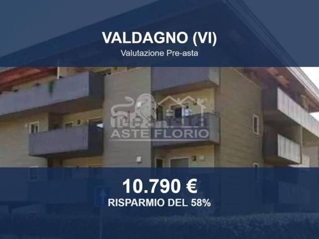 Garage in vendita di m² in Viale Duca D&apos Aosta, 7
