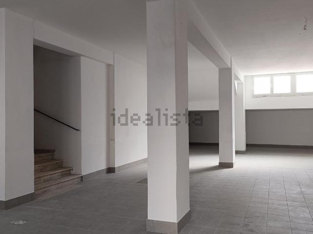Garage in vendita di m² in Viale Regina Elena