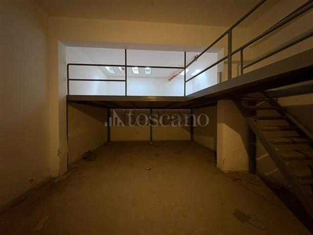 Garage in vendita di m² in Viale Scala Greca