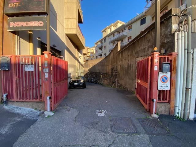 Garage in vendita di m² in Viale Vittorio Veneto, 180
