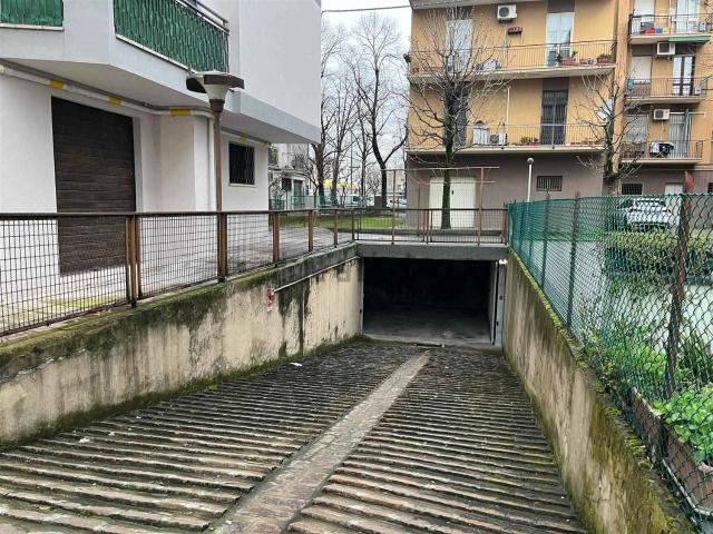 Garage in vendita di m² in Viale A. Gramsci, 28