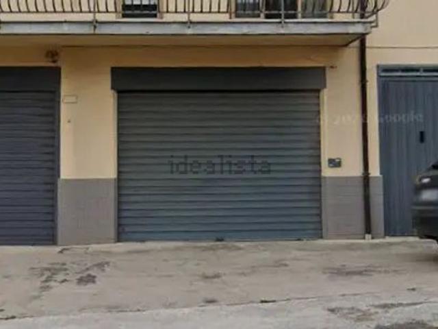 Garage in vendita di m²