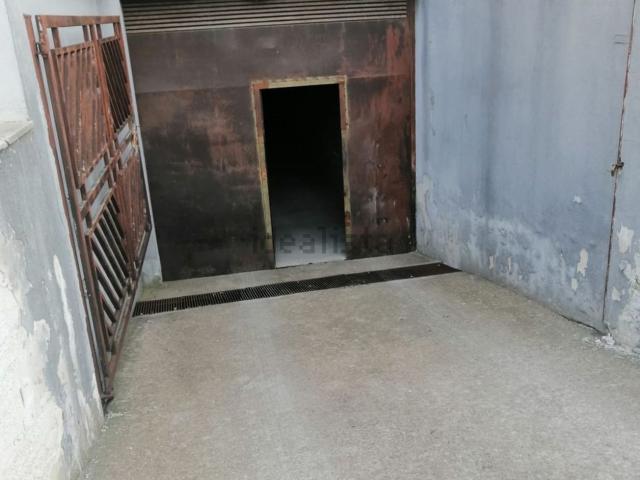 Garage in vendita di m²