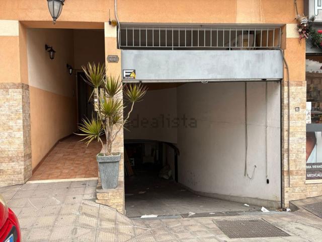 Garage in vendita di m²