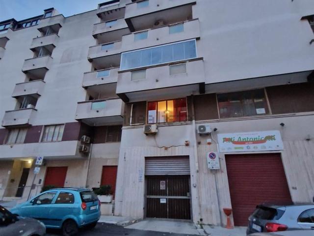 Garage in vendita di m²