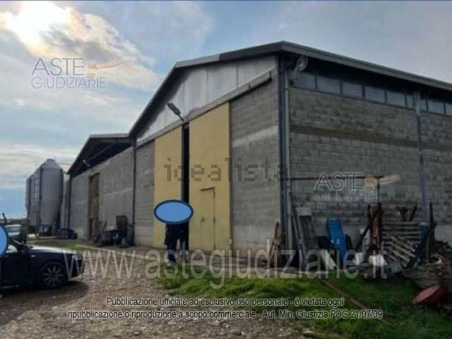Garage in vendita di m²