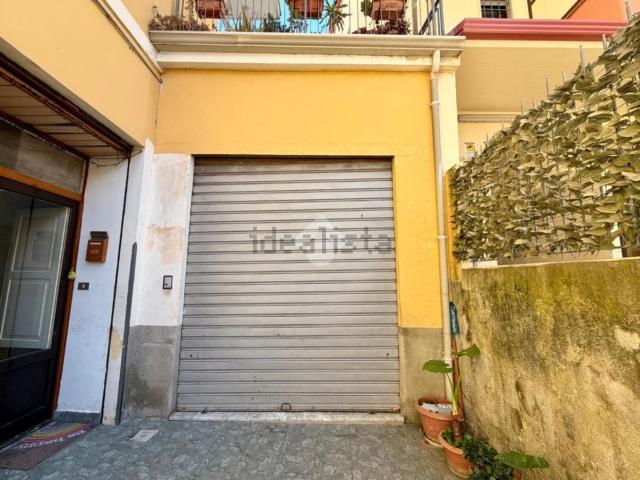 Garage in vendita di m²