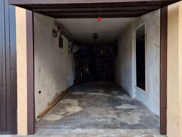 Garage in vendita di m²