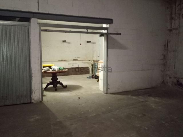 Garage in vendita di m²