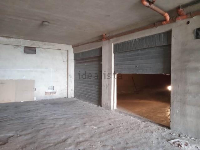 Garage in vendita di m²