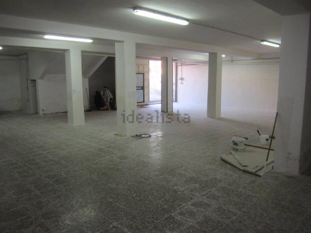 Garage in vendita di m²