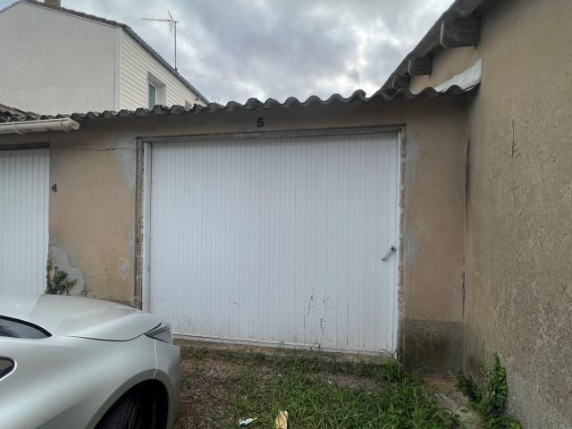 GARAGE INDEPENDANT