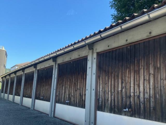 Garage individuel à louer à La Chaux de Fonds Flatfox