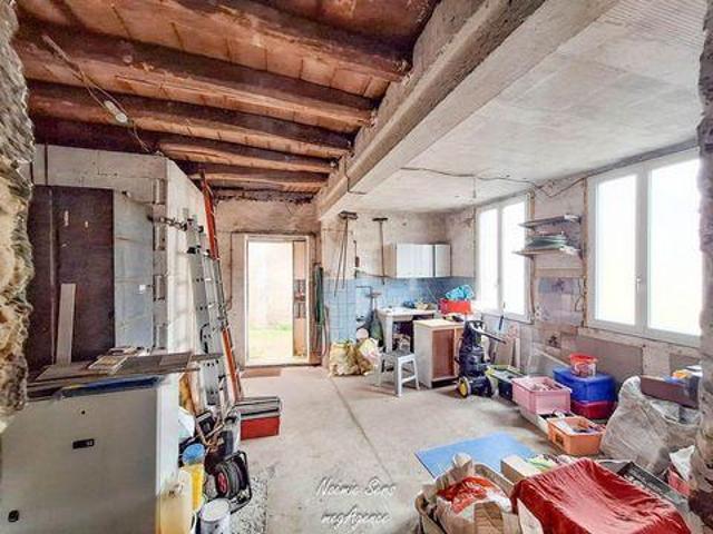 Garage Le Fief Sauvin Pays de la Loire 49600 DLS85668185