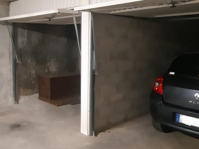 GARAGE SECURISE HYERES PROCHE CLEMENCEAU