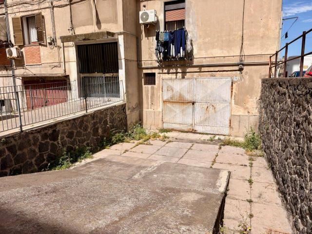 Garage Posto auto in vendita a Catania