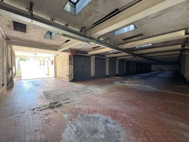 Garage Posto auto in vendita a Casale Monferrato