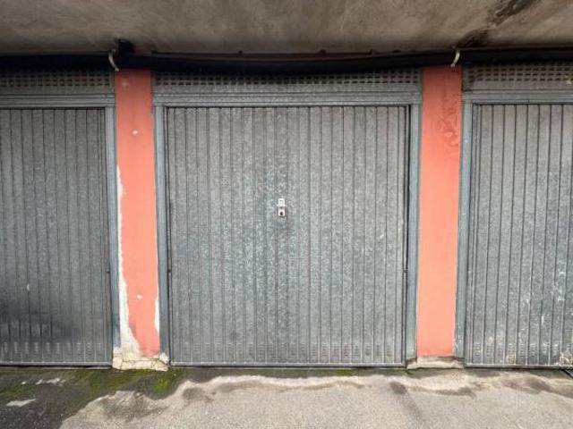Garage Posto auto in vendita a Asti
