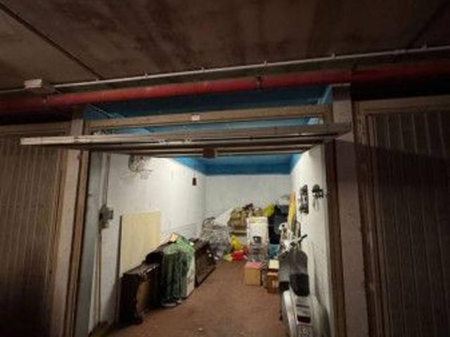 Garage Posto auto in vendita a Genova