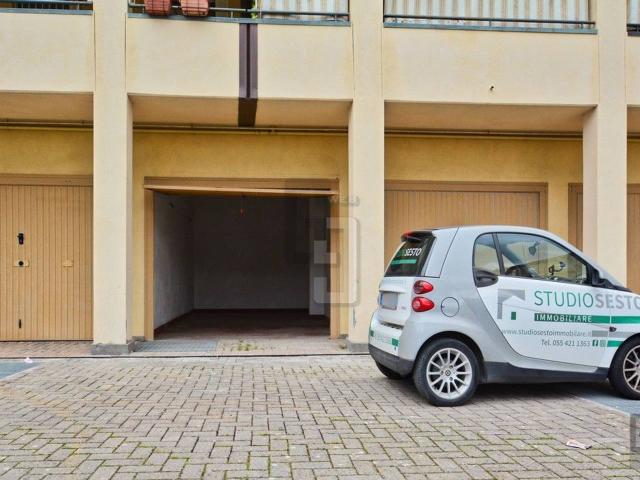Garage Posto auto in vendita a Firenze