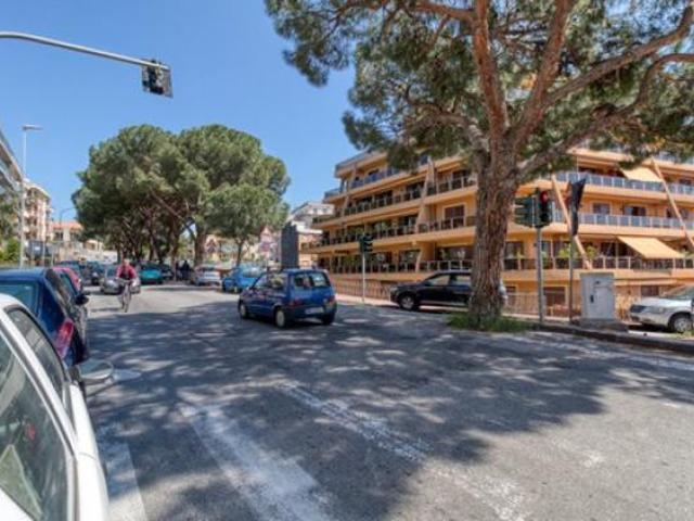 Garage Posto auto in vendita a Messina