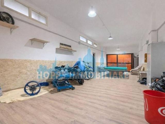 Garage Posto auto in vendita a Palermo