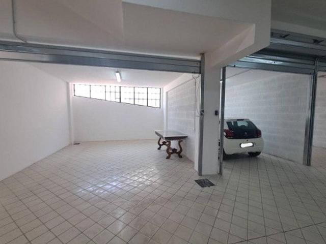Garage Posto auto in vendita a Roma