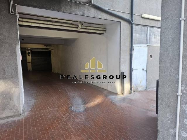 Garage Posto auto in vendita a Roma