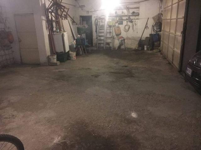 Garage Posto auto in vendita a Roma