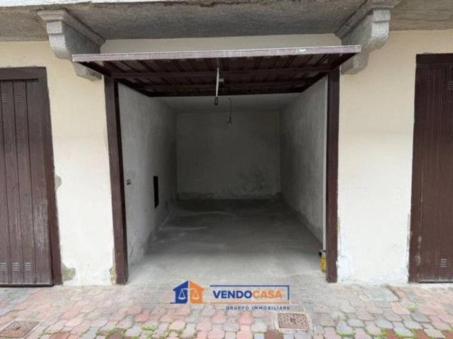 Garage Posto auto in vendita a Racconigi