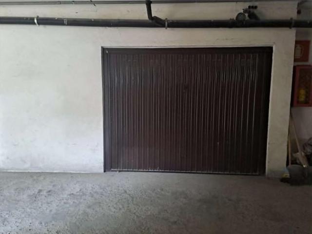 Garage Posto auto in vendita a Trento