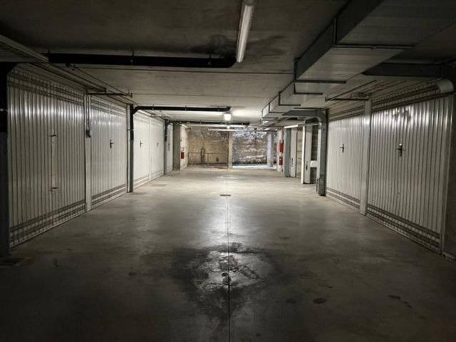 Garage Posto auto in affitto a Bergamo