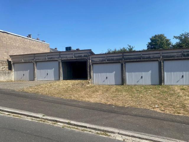 Garage Parking à louer à Condé en Normandie 14110