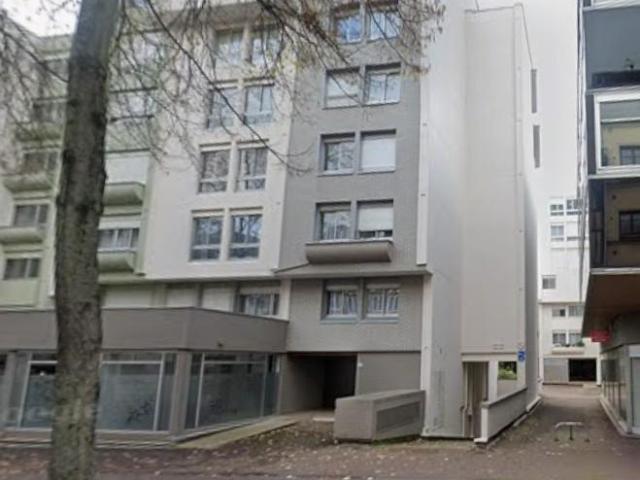 Garage Parking à louer à Rouen 76000